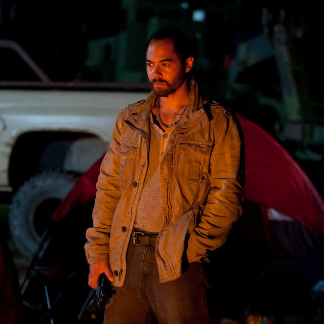 Caesar Martinez (Jose Pablo Cantillo) en The Walking Dead 4x06 Live Bait