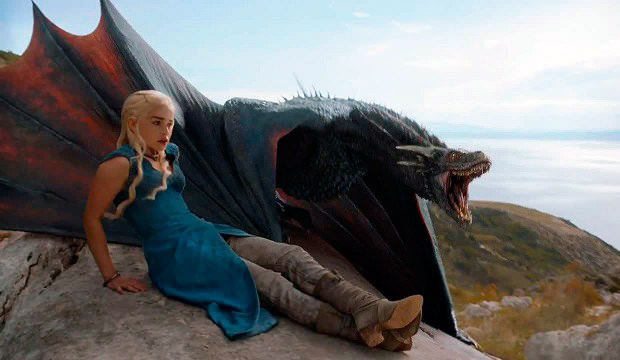 Game of Thrones Cuarta Temporada - Daenerys y su dragone Game of Thrones Cuarta Temporada - Daenerys y su dragon