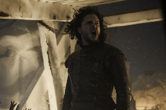 Jon Snow (Kit Harington) en Game of Thrones S04E09 The Watchers on the Wall