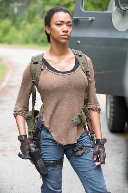 Sasha (Sonequa Martin-Green) en The Walking Dead 6x09 No Way Out