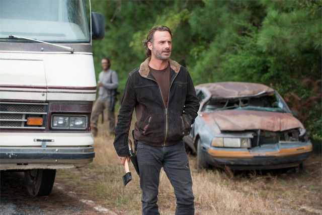 Andrew Lincoln como Rick Grimes en The Walking Dead 6x12 Not Tomorrow Yet