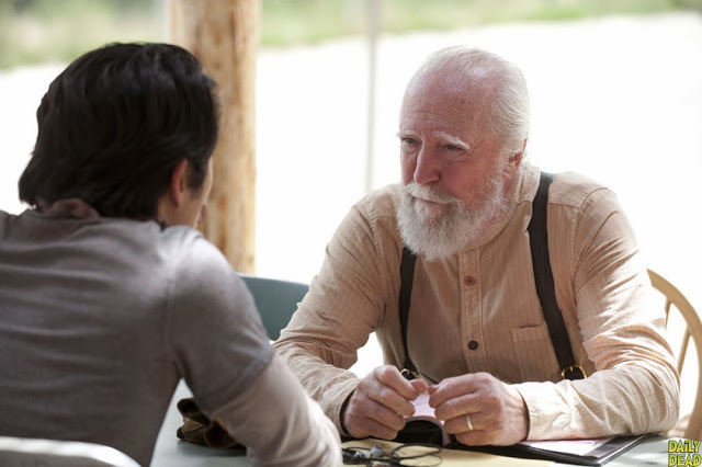 Glenn y Hershel en The Walking Dead 4x03 Isolation