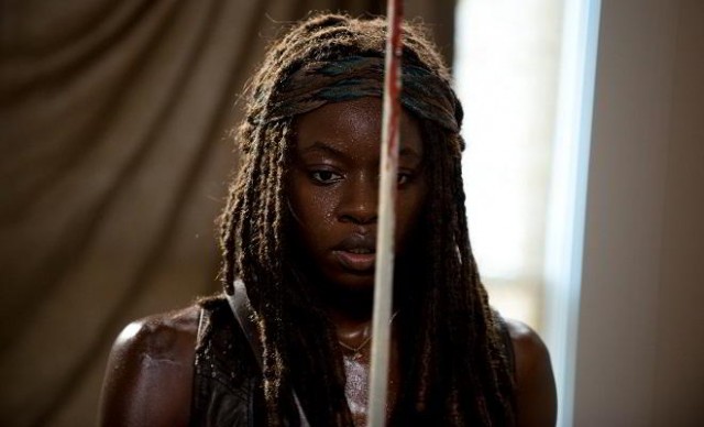 Danai Gurira como Michonne en The Walking Dead Temporada 6, Capítulo 8