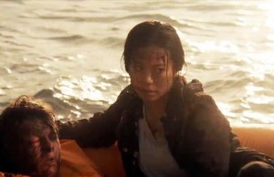 Charlie (Michelle Ang) y Jake (Brendan Meyer) en Fear The Walking Dead 2x03 Ouroboros