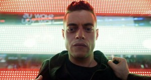 Rami Malek como Elliot en Mr. Robot