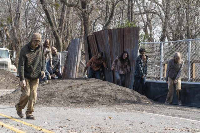 Walkers en Fear The Walking Dead 4x05