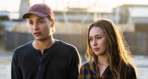 Fear The Walking Dead 4x06 - Nick y Alicia