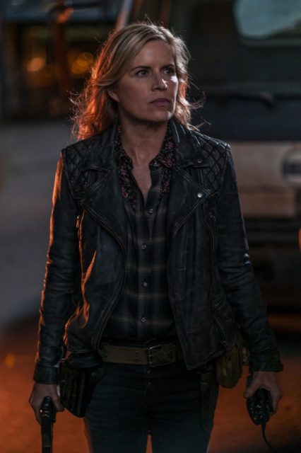 Fear the Walking Dead Temporada 4 Episodio 7 – Kim Dickens como Madison Clark