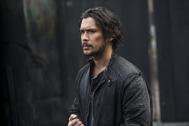 The 100 5x05 - Bobby Morley como Bellamy Blake