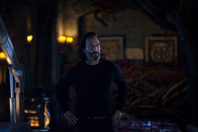 The 100 5x12 - Henry Ian Cusick como Marcus Cane (Final de Temporada - Parte 1)