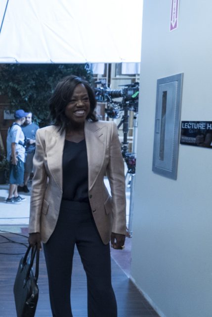 BTS - Viola Davis en el set de HTGAWM 5x02