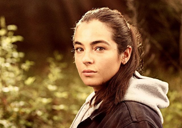 Alanna Masterson como Tara
