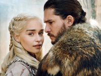 Emilia Clarke y Kit Harington en sesión de fotos del final de Game of Thrones