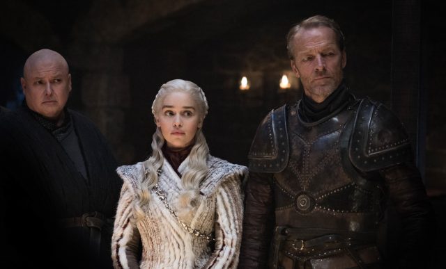 Varys, Daenerys y Jorah en el episodio 2 de la octava temporada de Game of Thrones