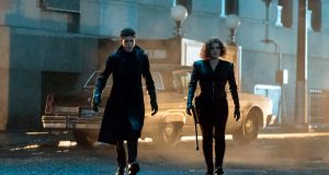 Bruce y Selina en Gotham 5x11, penúltimo episodio de la serie