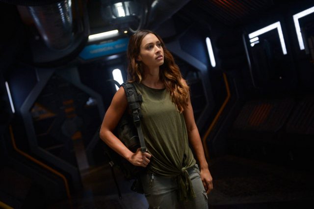 Raven en The 100 Temporada 6 Episodio 1 Sanctum