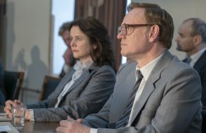 Emily Watson como Ulana Khomyuk y Jared Harris como Valery Legasov en Chernobyl 1x05