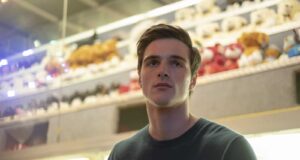 Jacob Elordi como Nate en Euphoria 1x04