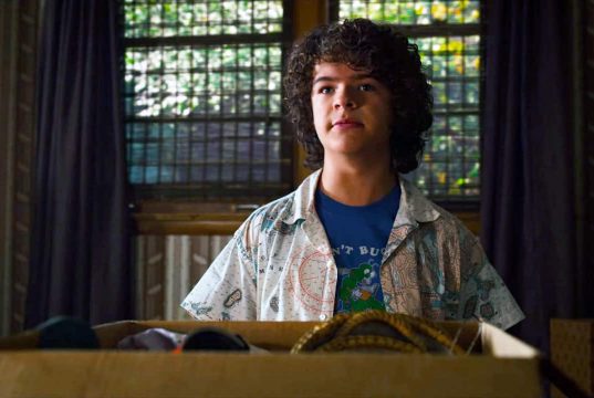 Dustin en el capítulo final de la tercera temporada de Stranger Things
