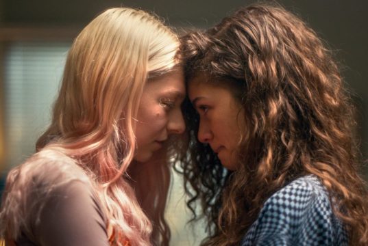 Jules (Hunter Schafer) y Rue (Zendaya) en la primera temporada de Euphoria