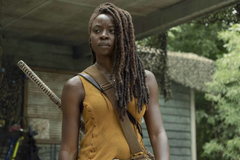 Danai Gurira como Michonne en The Walking Dead 10x13