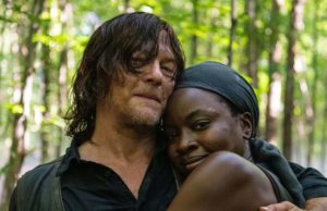 Norman Reedus (Daryl Dixon) y Danai-Gurira (Michonne) en el set de The Walking Dead 10x13