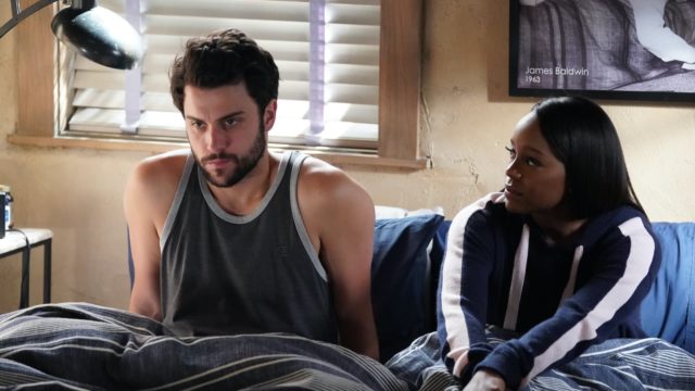 Connor y Michaela en HTGAWM 6x15 Stay (Final de la serie)