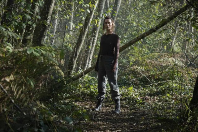 Shelby Flannery como Hope en The 100 Temporada 7 Episodio 4 Hesperides