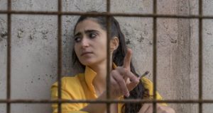 Alba Flores como Saray Vargas en Vis a Vis El Oasis