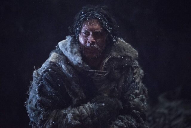 Bob Morley como Bellamy en The 100 7x11 Etherea