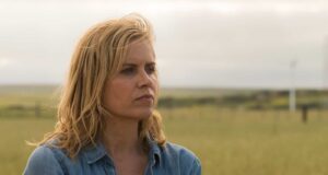 Kim Dickens como Madison Clark en Fear The Walking Dead