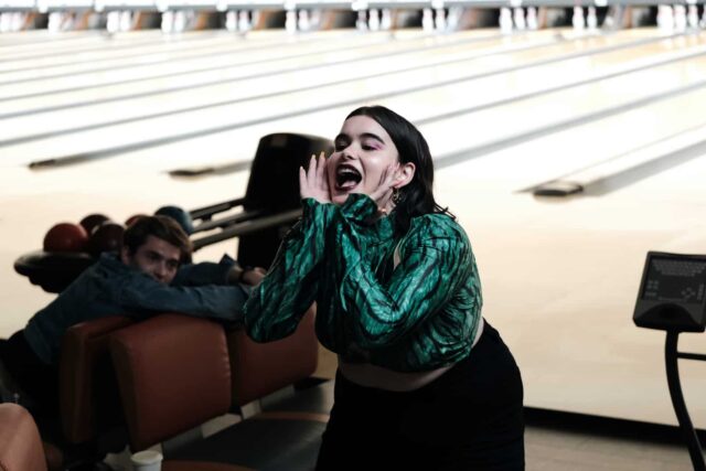 Barbie Ferreira como Kat en Euphoria Temporada 2 Episodio 2