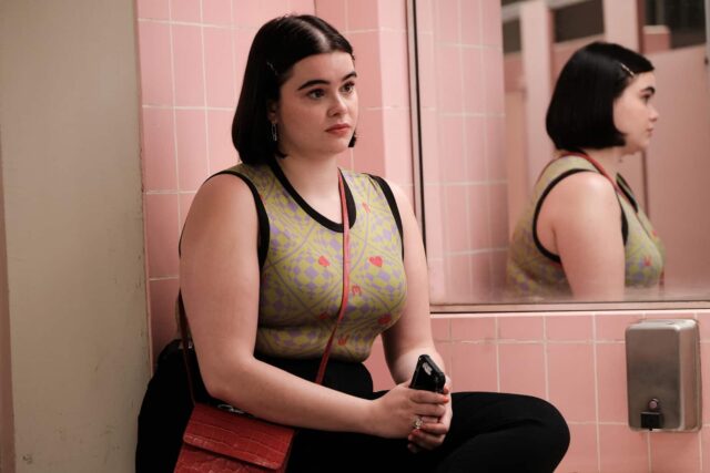 Barbie Ferreira como Kat en Euphoria Temporada 2 Episodio 3