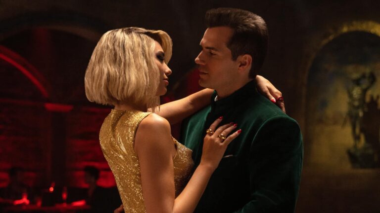 Dua Lipa y Henry Cavill en "Argylle" (2023)