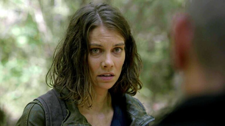 Lauren Cohan como Maggie Rhee en The Walking Dead 11x16 God (Mid-Season Finale)