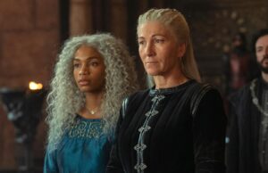 Bethany Antonia como Baela Targaryen y Eve Best como la Princesa Rhaenys Targaryen en House of The Dragon (La Casa del Dragón) 1x08