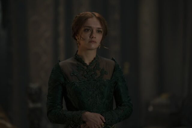 Olivia Cooke como la reina Alicent Hightower en House of The Dragon (La Casa del Dragón) 1x09