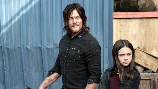 Daryl Dixon (Norman Reedus) y Judith Grimes (Cailey Fleming) en The Walking Dead 11x18 A New Deal
