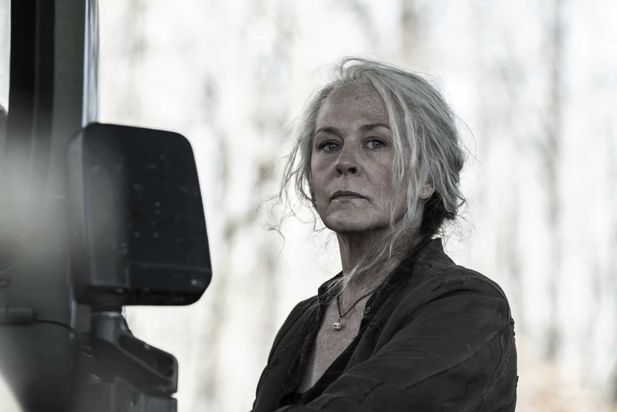 Carol (Melissa McBride) en The Walking Dead 11x21 Outpost 22
