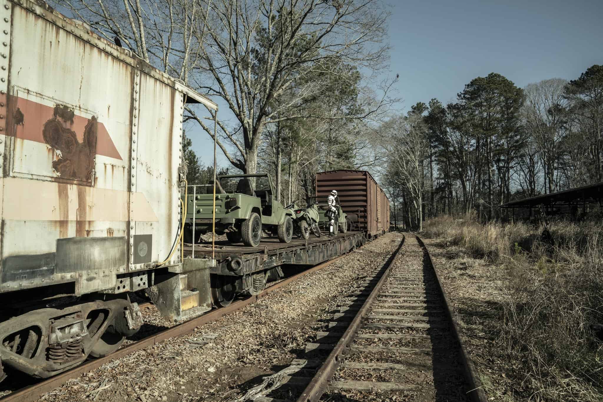 La locación de las vías del tren en The Walking Dead 11x21 Outpost 22
