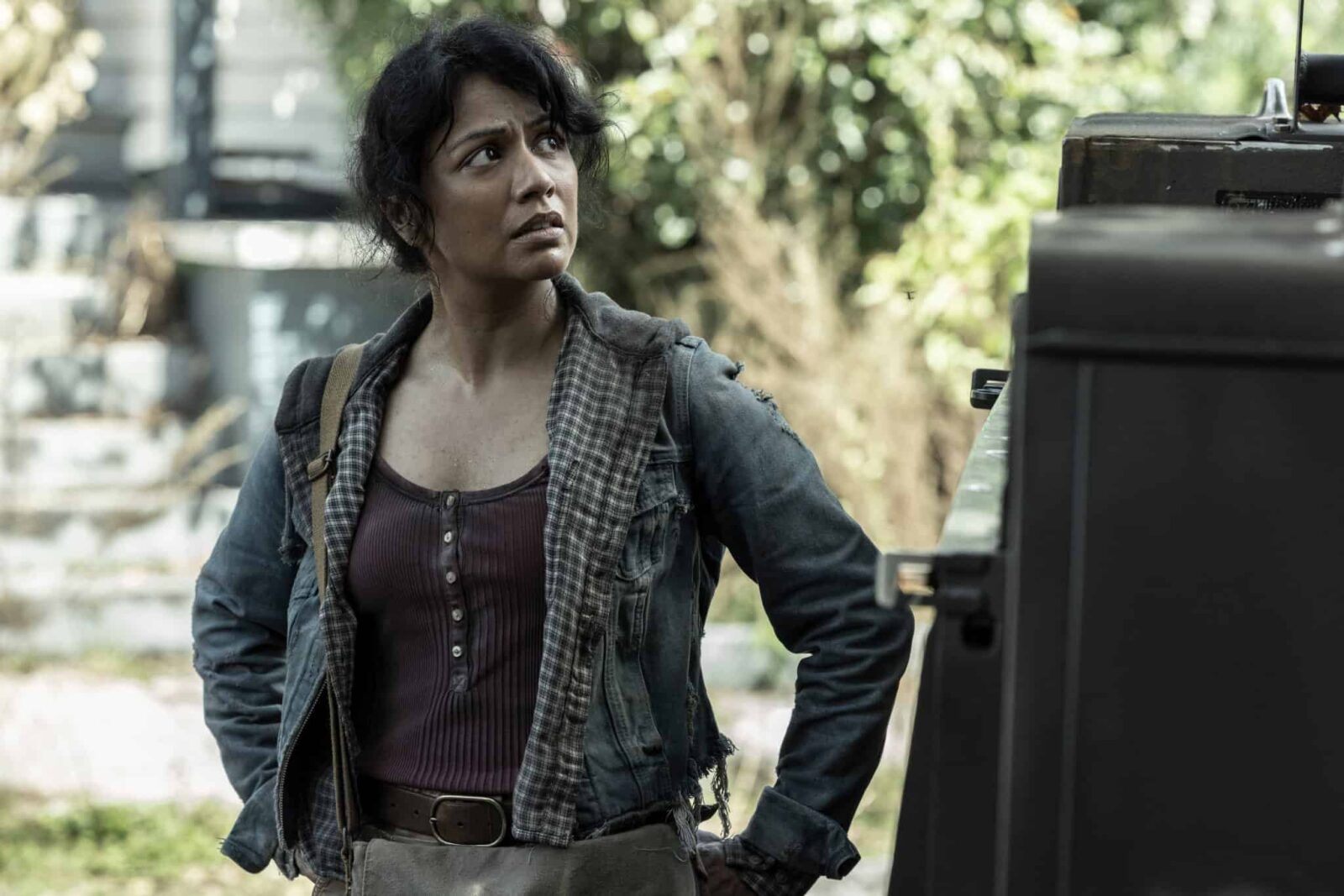 Karen David como Grace en Fear the Walking Dead 8x04