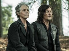 Melissa McBride como Carol y Norman Reedus como Daryl Dixon en el final de The Walking Dead