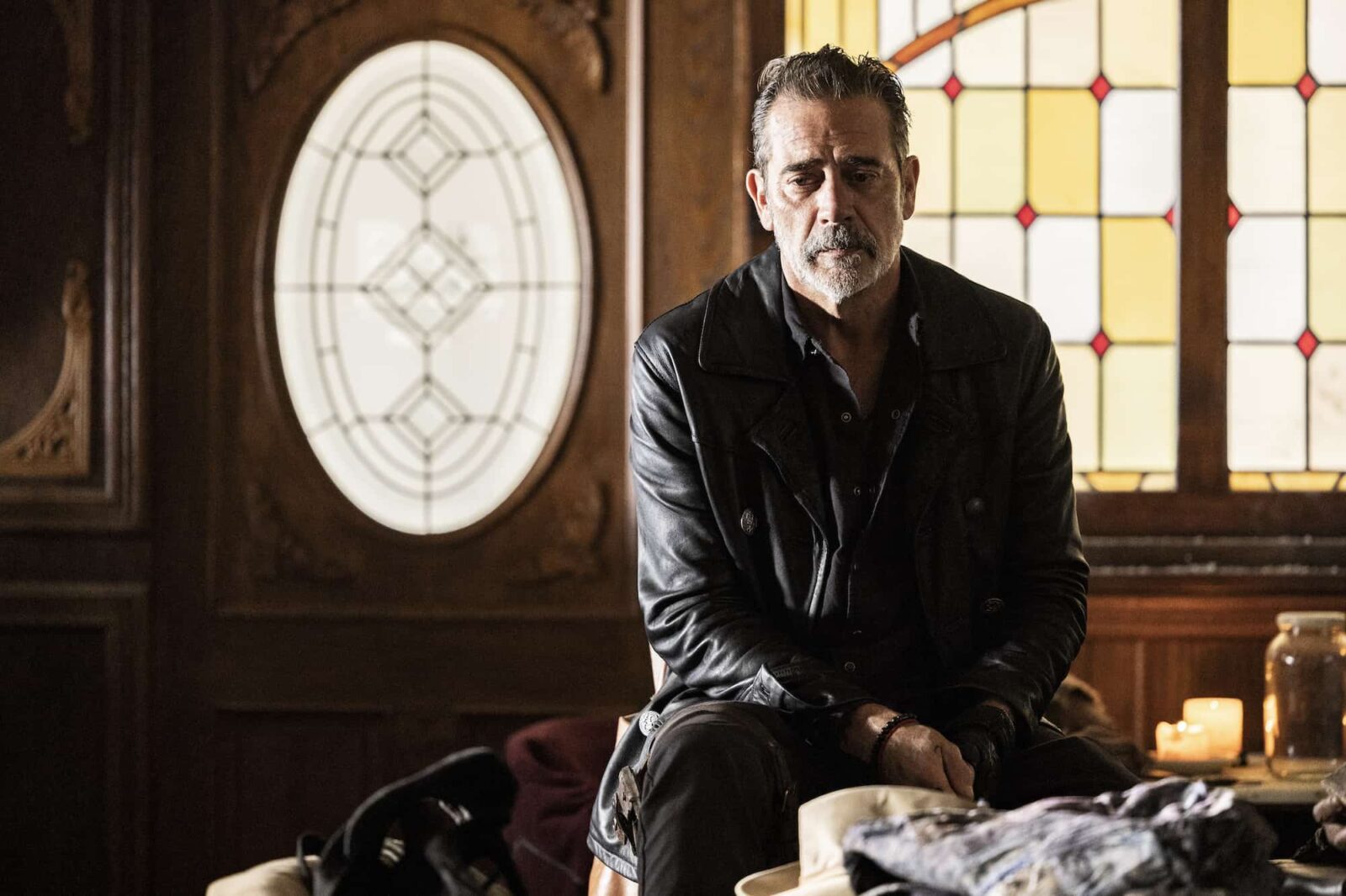 Jeffrey Dean Morgan como Negan en TWD Dead City 1x04