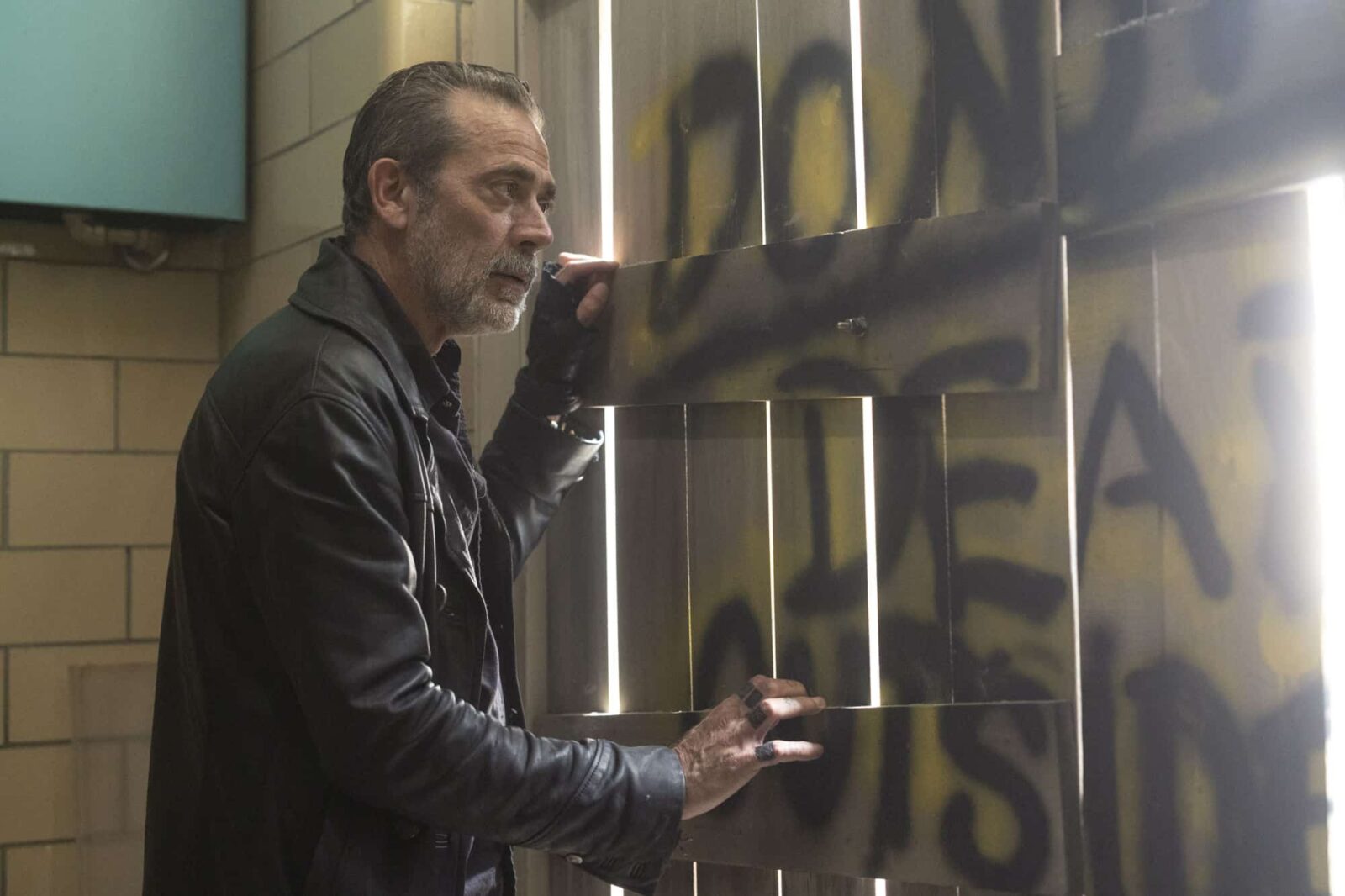 Jeffrey Dean Morgan como Negan en TWD Dead City 1.05