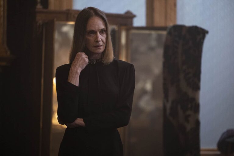 Lisa Emery en The Walking Dead: Dead City S01E05