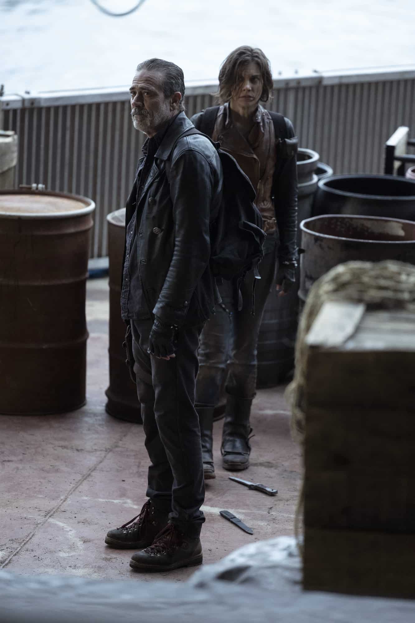 Lauren Cohan como Maggie Rhee y Jeffrey Dean Morgan como Negan en The Walking Dead. Dead City S01E06