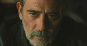 Jeffrey Dean Morgan como Negan en TWD Dead City 1x06