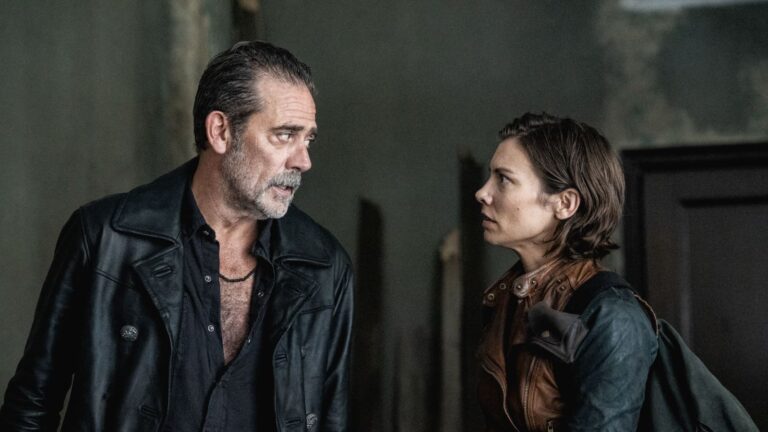 Jeffrey Dean Morgan como Negan y Lauren Cohan como Maggie Rhee en TWD Dead City