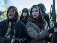 Daryl, Laurent, Isabelle y Sylvie en TWD: Daryl Dixon 1x02