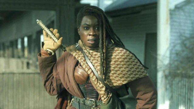 Danai Gurira como Michonne en el segundo episodio de The Walking Dead: The Ones Who Live